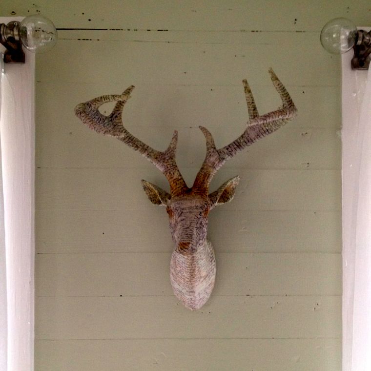 Mkt Deer Mount