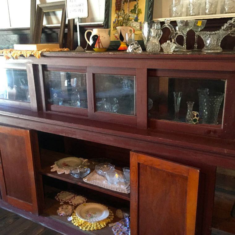 Rita China Cabinet